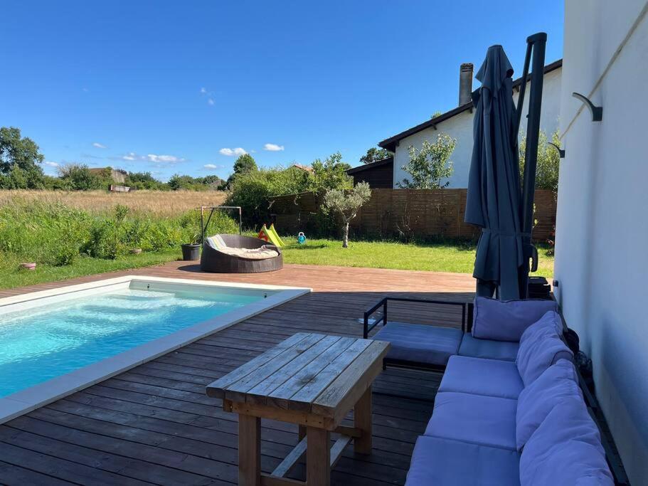 La Maison Du Bonheur Entre Bordeaux Et Ocean Hébergement de vacances Saint-Médard-en-Jalles